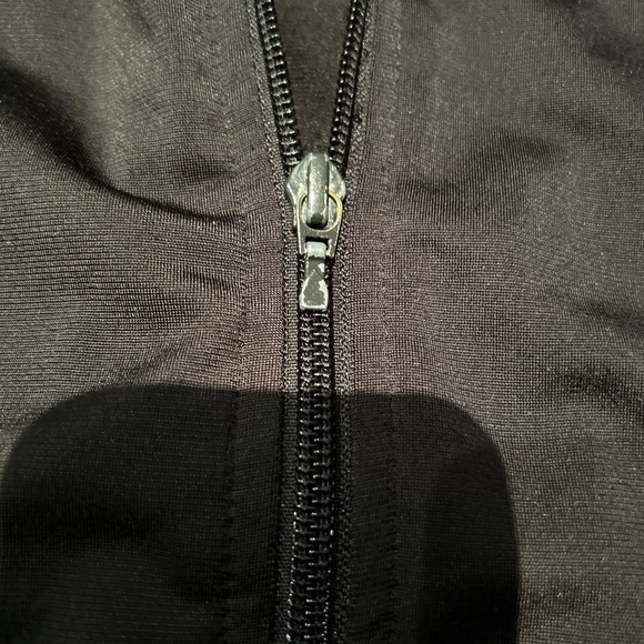 Youth Adidas black and gold tracksuit jacket Size M - Picture 4 of 5